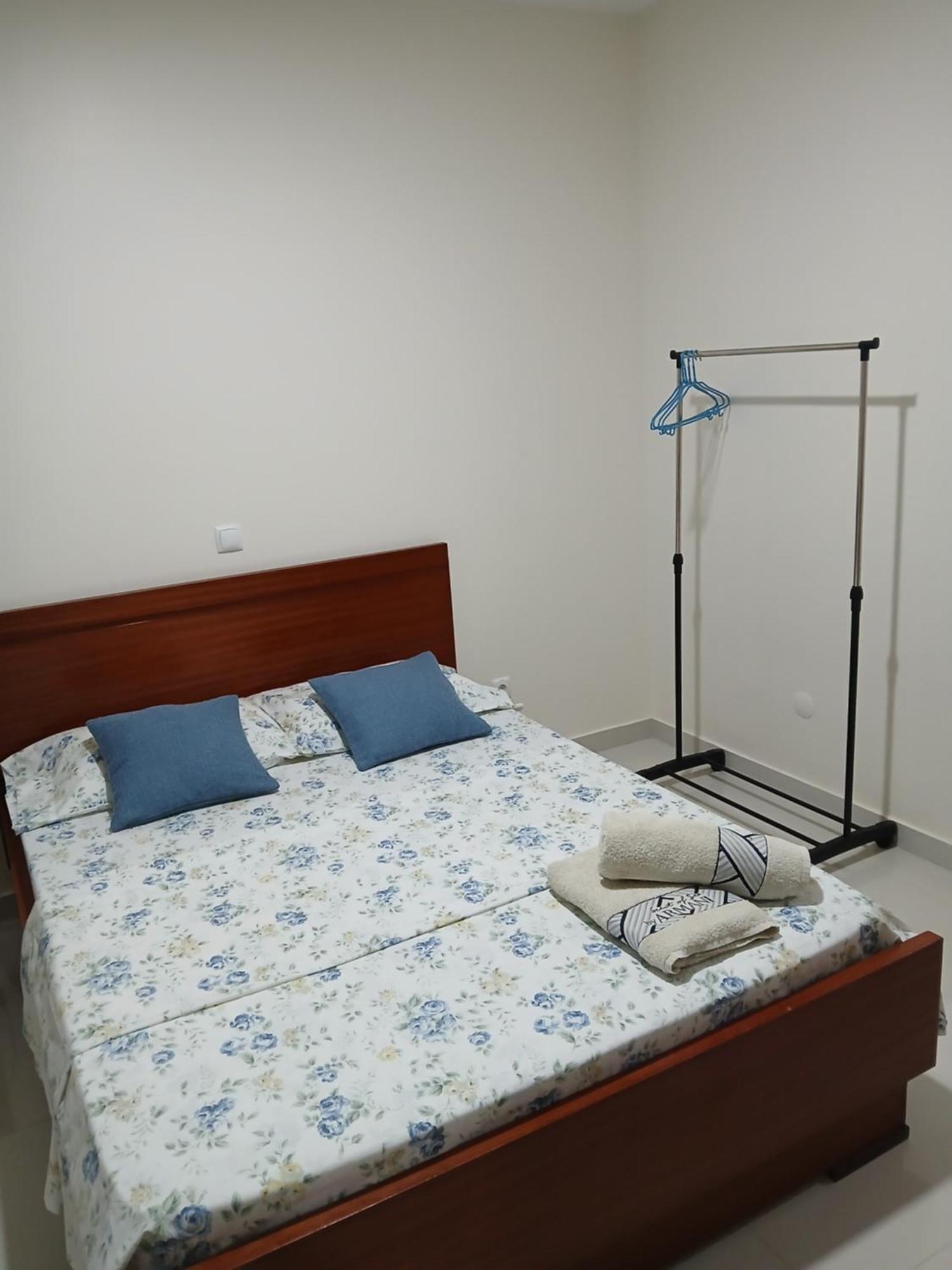 Nifa House Hotel Espargos Luaran gambar